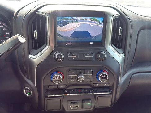 Used 2020 Chevrolet Silverado 1500 LT w/ All-Star Edition image 17