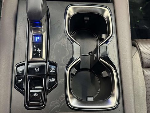 Certified 2024 Lexus RX 450h AWD w/ Convenience Package image 23