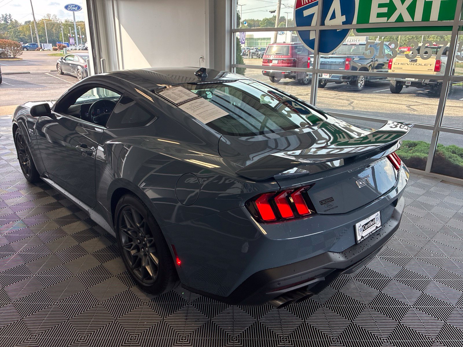 Used 2025 Ford Mustang GT Premium w/ GT Performance Package RWD image 4