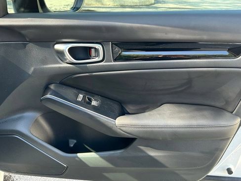Used 2026 Honda Civic FWD Hybrid Sedan image 31