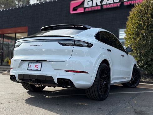 Used 2023 Porsche Cayenne GTS image 13