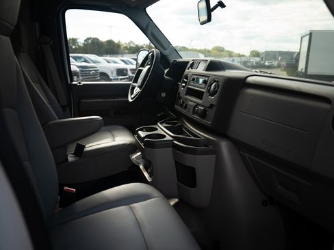 New 2025 Ford E-350 and Econoline 350 Super Duty w/ Power Equipment Group image 10