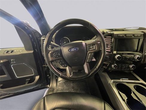 Used 2021 Ford F250 Platinum image 13