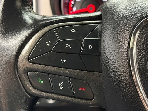 Used 2022 Dodge Charger SXT RWD image 29