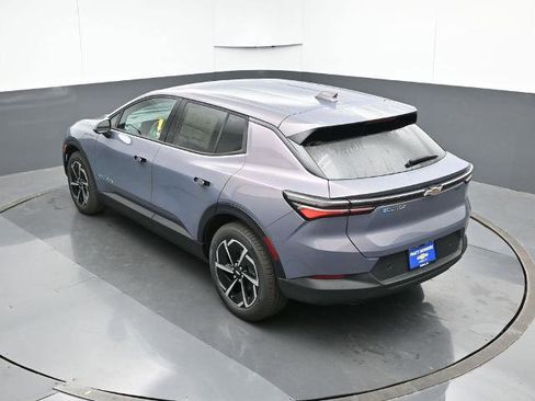 New 2026 Chevrolet Equinox EV LT image 20