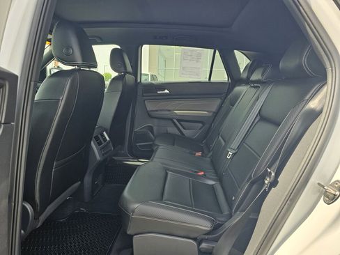 Certified 2023 Volkswagen Atlas Cross Sport SEL AWD/4WD image 12