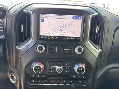 Used 2020 GMC Sierra 2500 AT4 w/ Technology Package AWD/4WD image 25