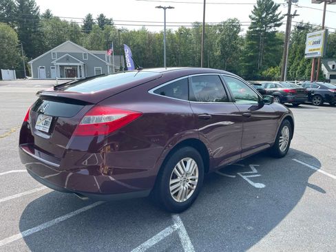 Used 2012 Honda Crosstour EX image 5