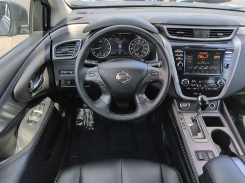 Used 2022 Nissan Murano SV AWD/4WD image 16