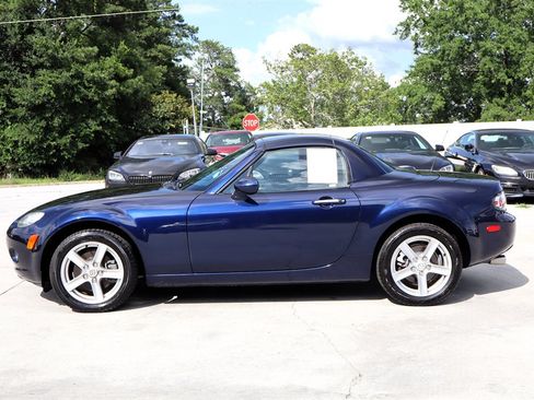 Used 2007 MAZDA MX-5 Miata Sport RWD image 7