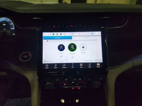 Used 2023 Jeep Grand Cherokee Overland w/ Luxury Tech Group IV image 18