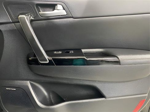 Used 2017 Kia Sportage SX image 15