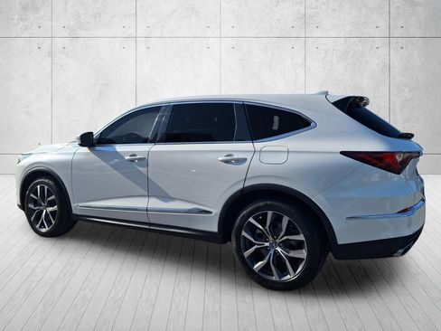 Certified 2024 Acura MDX FWD w/ Technology Package image 7