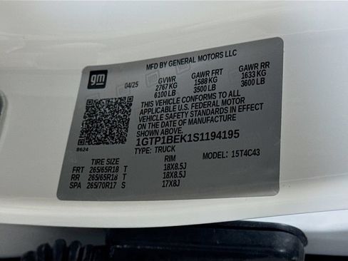 Used 2025 GMC Canyon Elevation RWD image 29