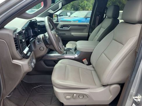 Used 2024 Chevrolet Silverado 1500 LTZ w/ LTZ Premium Package AWD/4WD image 21