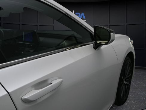 Used 2023 Lexus ES 350 w/ Premium Package FWD image 12