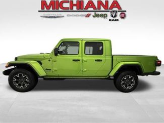 New 2026 Jeep Gladiator Sahara video 1