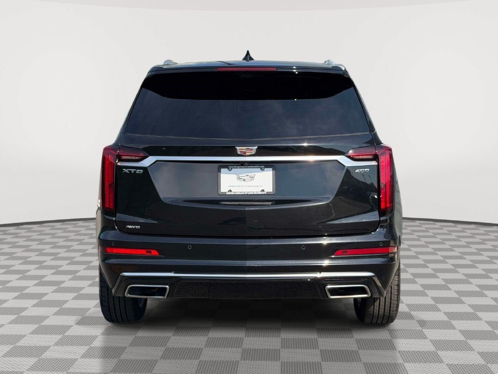 Certified 2025 Cadillac XT6 Premium Luxury w/ Technology Package AWD/4WD image 5