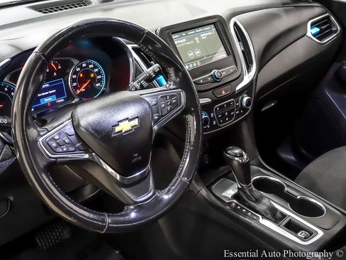 Used 2019 Chevrolet Equinox LT FWD image 15