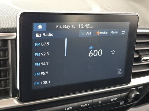 Used 2021 Hyundai Venue SE FWD image 18