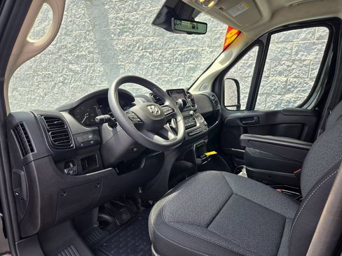 Used 2026 RAM ProMaster 1500 w/ Safety Group FWD image 13