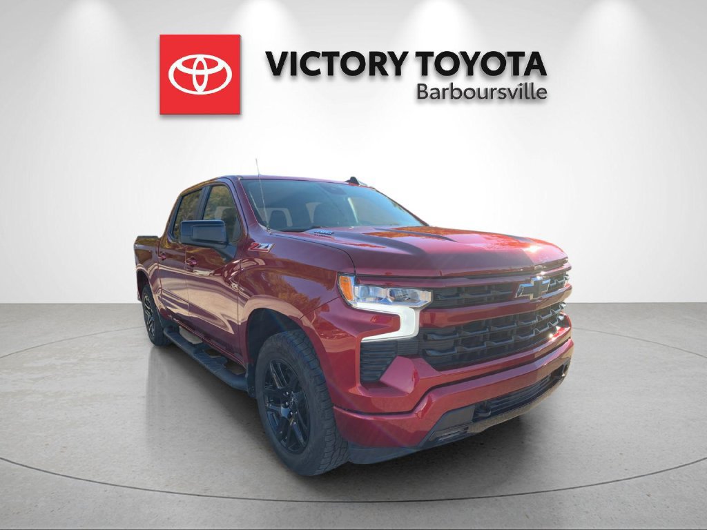 Used 2025 Chevrolet Silverado 1500 RST w/ Z71 Off-Road Package AWD/4WD image 5