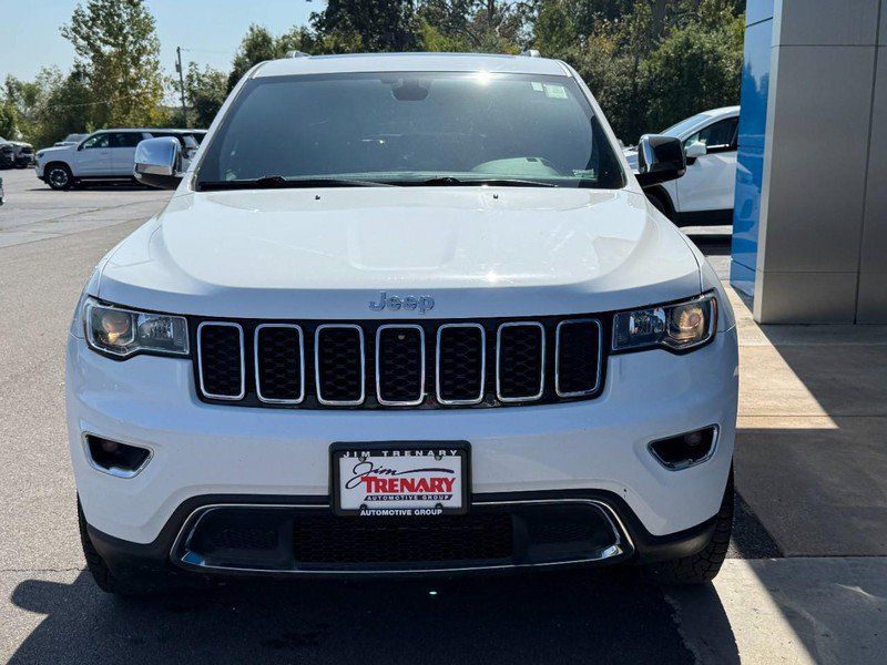 Used 2018 Jeep Grand Cherokee Limited AWD/4WD image 9