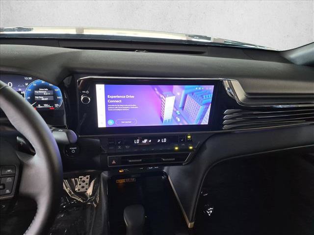 Used 2026 Toyota Camry XSE FWD image 15