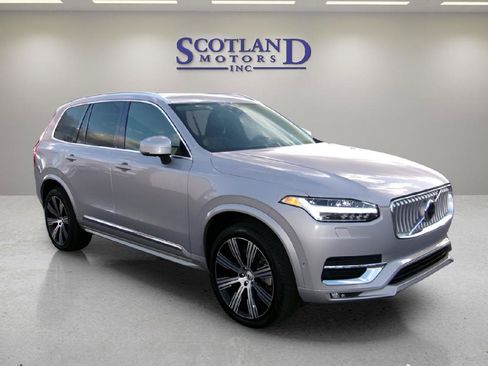 Used 2024 Volvo XC90 B6 Plus AWD/4WD image 4