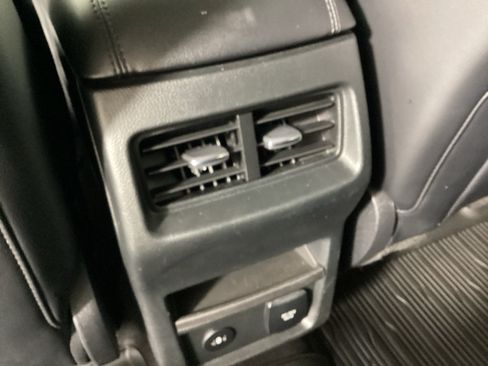 Used 2024 Ford Edge SEL w/ Convenience Package AWD/4WD image 18