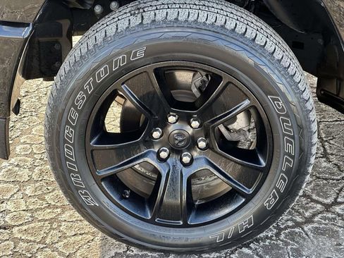 Used 2023 RAM 1500 Big Horn image 9