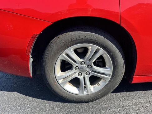 Used 2022 Dodge Charger SXT w/ Leather Interior Group image 19