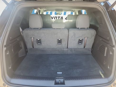 Used 2024 Chevrolet Traverse LS image 17