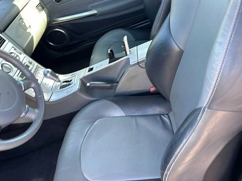 Used 2005 Chrysler Crossfire Limited image 14