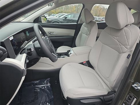 New 2026 Hyundai Tucson SE image 14