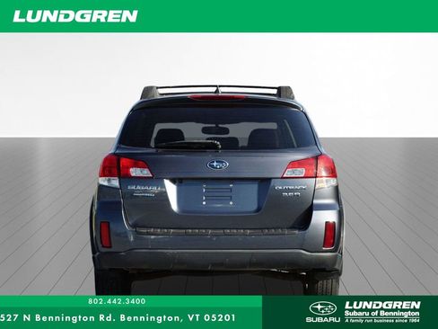 Used 2014 Subaru Outback 3.6R Limited image 4