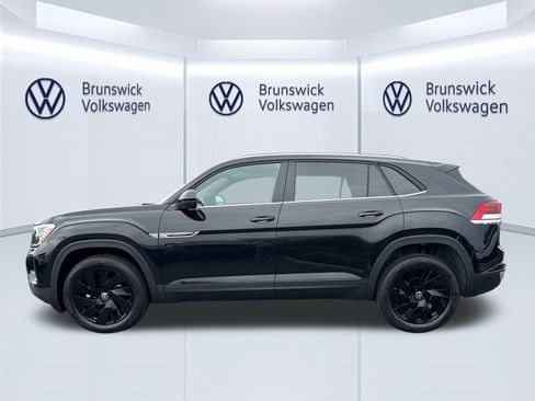 New 2026 Volkswagen Atlas Cross Sport SE AWD/4WD image 3