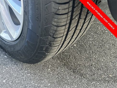 Used 2023 Cadillac XT4 Luxury image 15