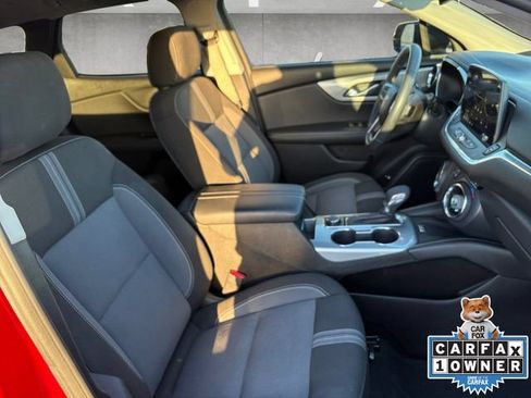 Used 2024 Chevrolet Blazer LT w/ Convenience Package FWD image 24