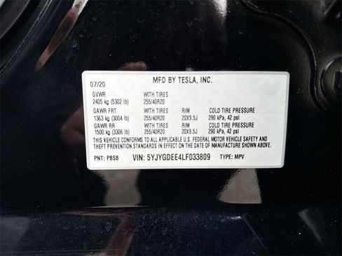 Used 2020 Tesla Model Y Long Range image 26