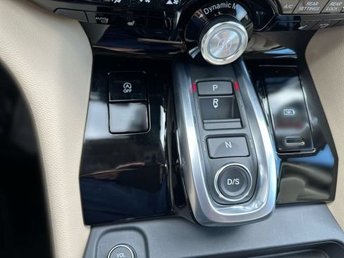 Used 2026 Acura MDX SH-AWD image 22