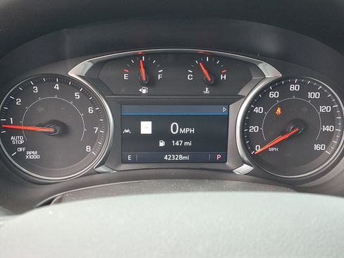 Used 2023 GMC Terrain SLT w/ Infotainment Package II AWD/4WD image 21