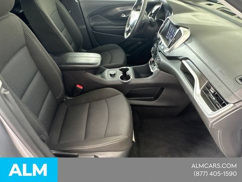 Used 2024 GMC Terrain SLE AWD/4WD image 16