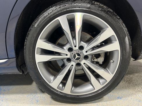 Used 2021 Mercedes-Benz C 300 4MATIC Sedan image 28