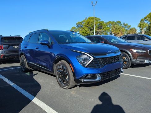 Certified 2023 Kia Sportage SX image 2