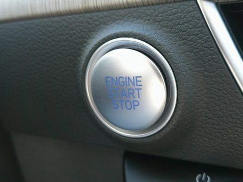 Certified 2025 Hyundai Sonata Limited image 14