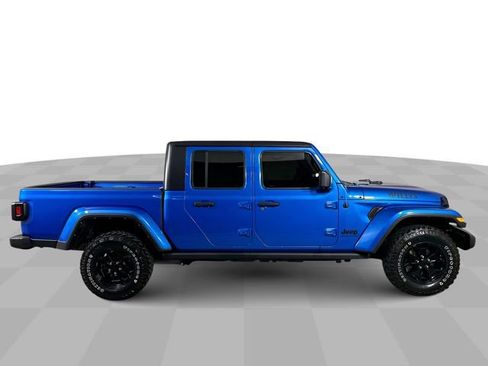 Used 2021 Jeep Gladiator Sport AWD/4WD image 9