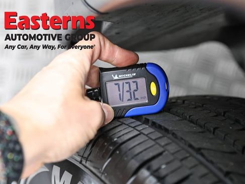 Used 2018 Jeep Compass Limited w/ Navigation Group AWD/4WD image 30
