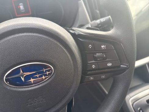Used 2024 Subaru Crosstrek 2.0i Premium image 24