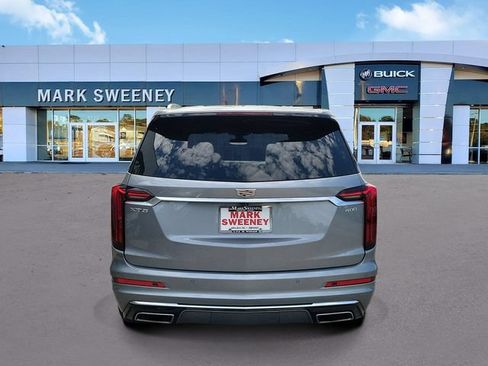 Used 2024 Cadillac XT6 Premium Luxury FWD image 31